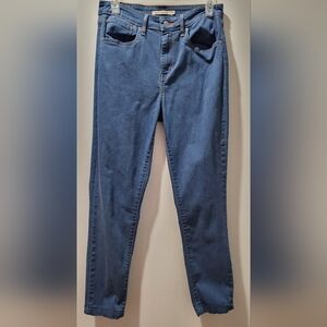 Levi's Women's Skinny Jeans in Deep Blue